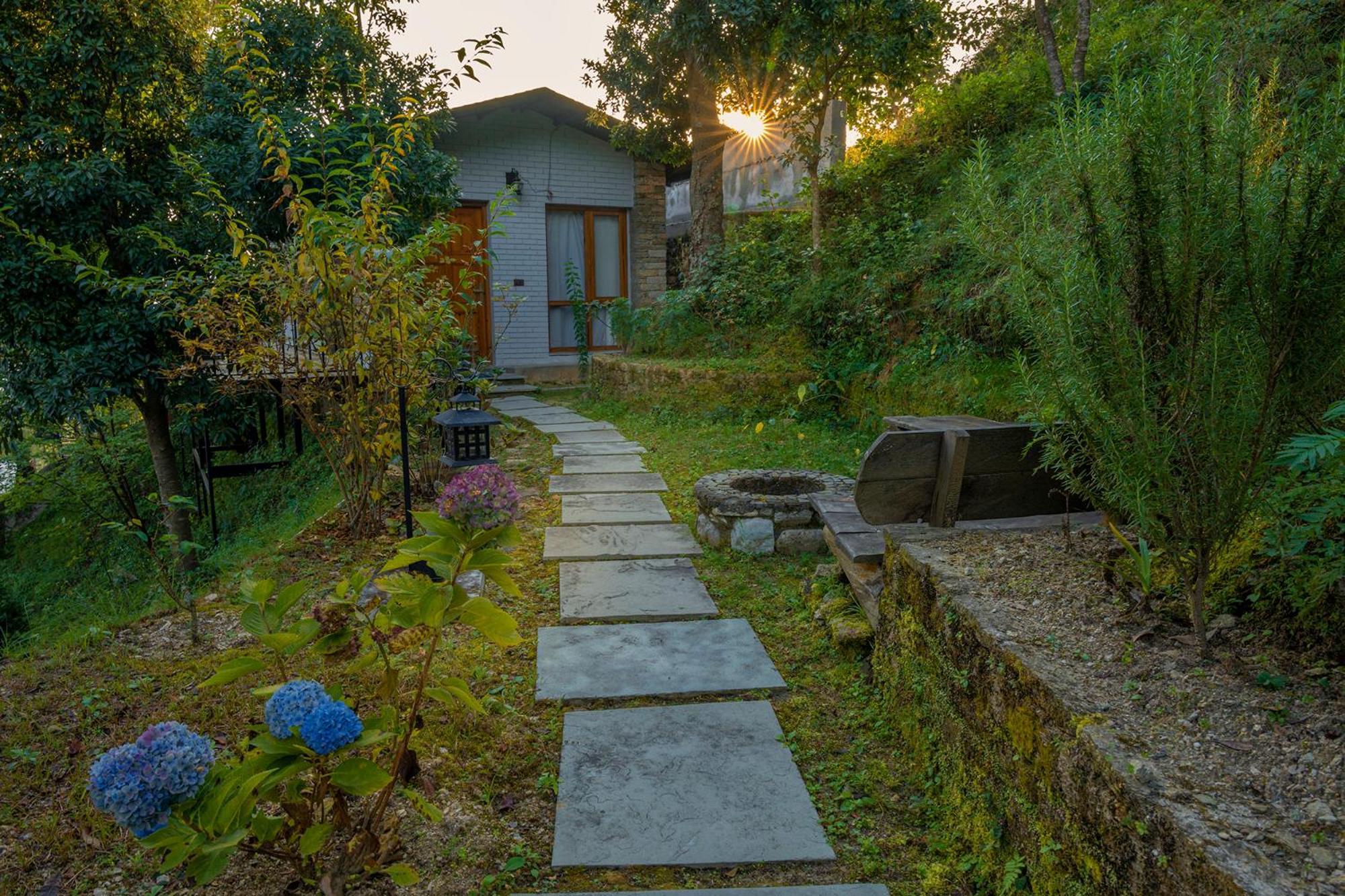 Seed At Queens Meadows, Ranikhet Exterior foto